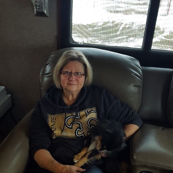 Meet your Posher, Belinda - Picture 1 of 1